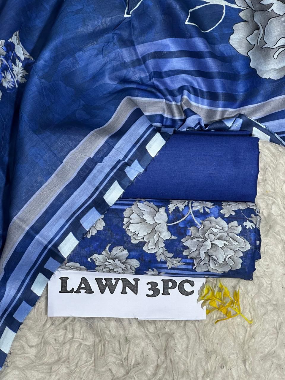 3PC Unstitched Printed Lawn Suit SR0061