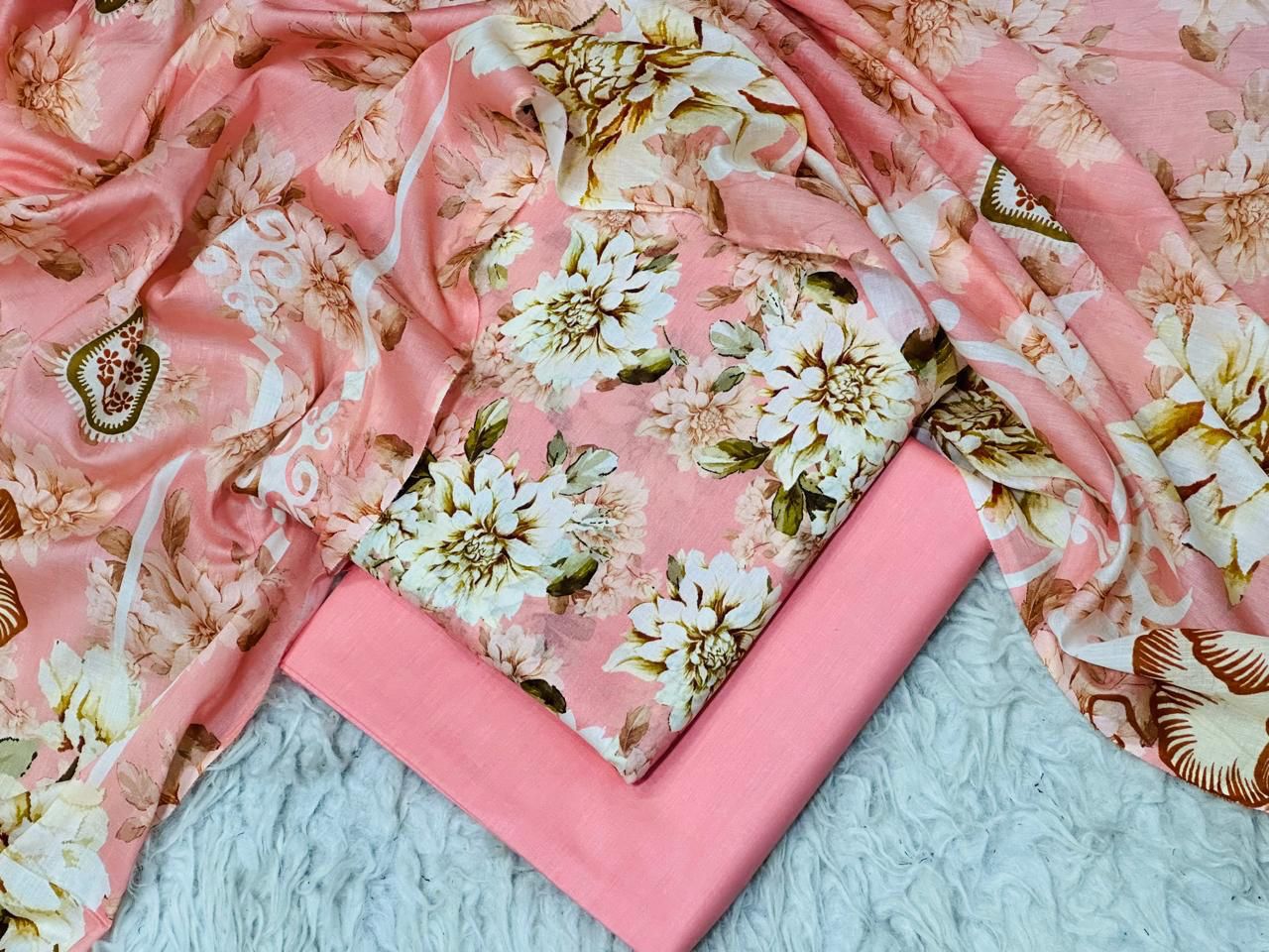 3PC Unstitched Printed Lawn Suit SR0061