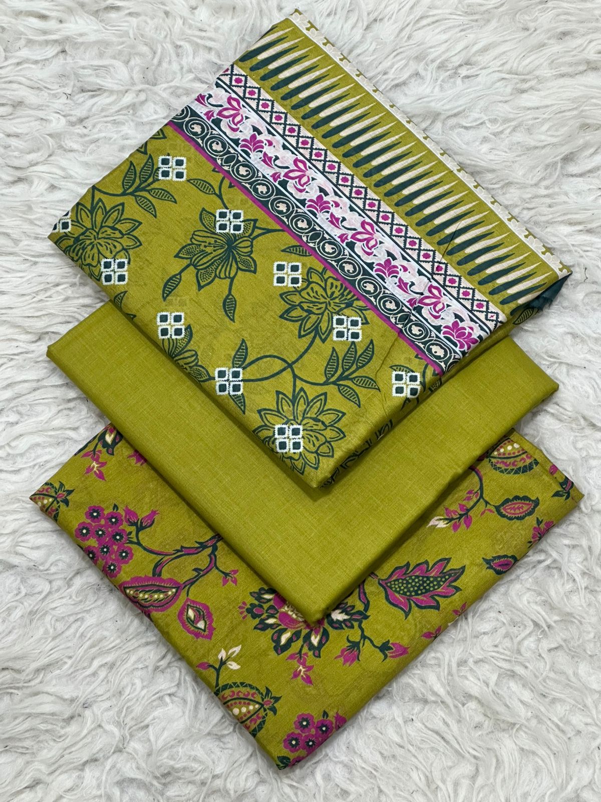3PC Unstitched Printed Lawn Suit SR0061