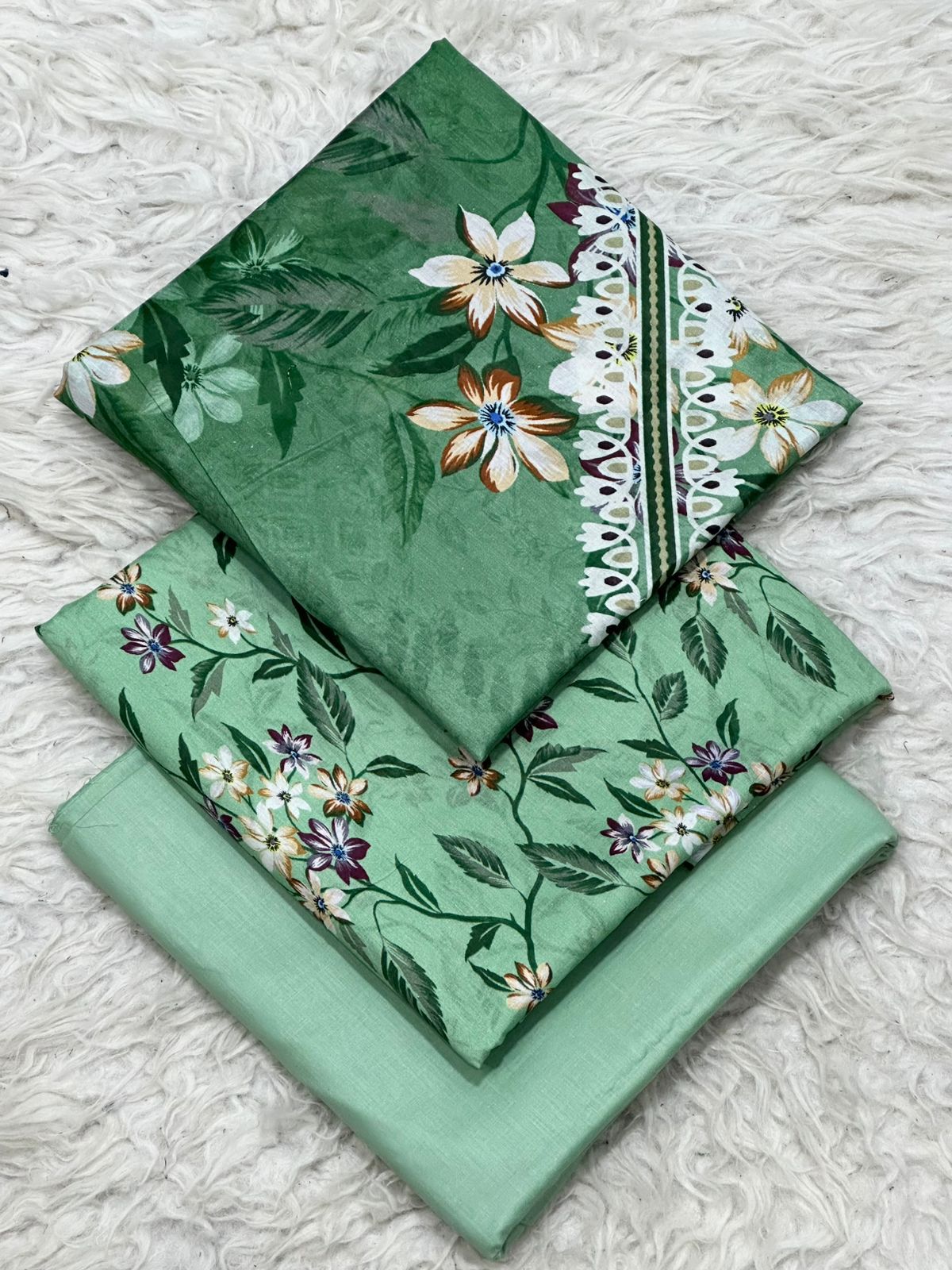 3PC Unstitched Printed Lawn Suit SR0061